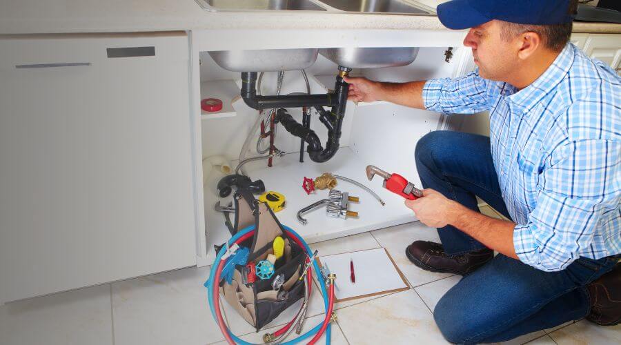 Local annual plumbing maintenance in Guttenberg, IA